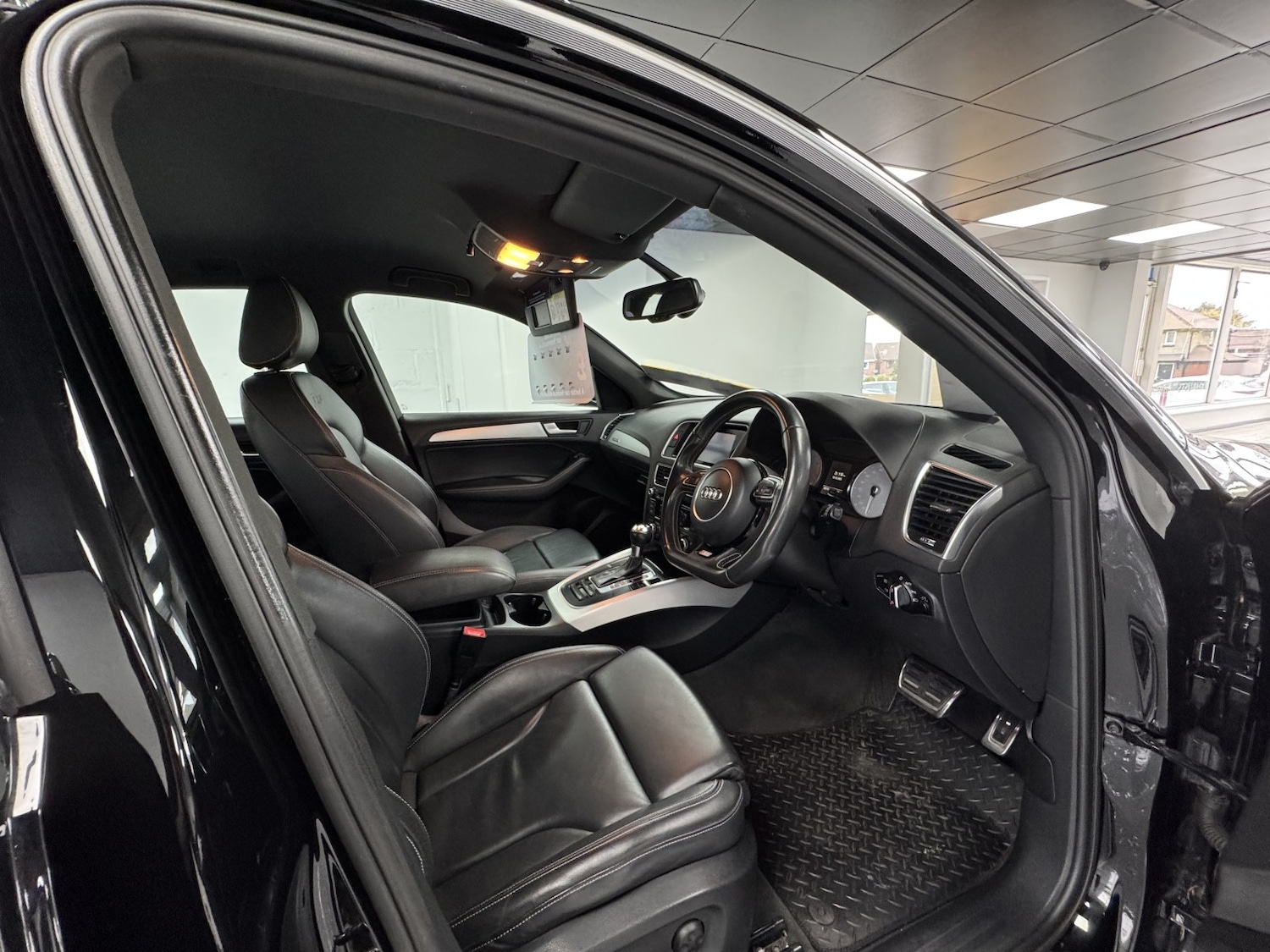 Used Audi SQ5 2015 for sale - 75380640: Photo 9