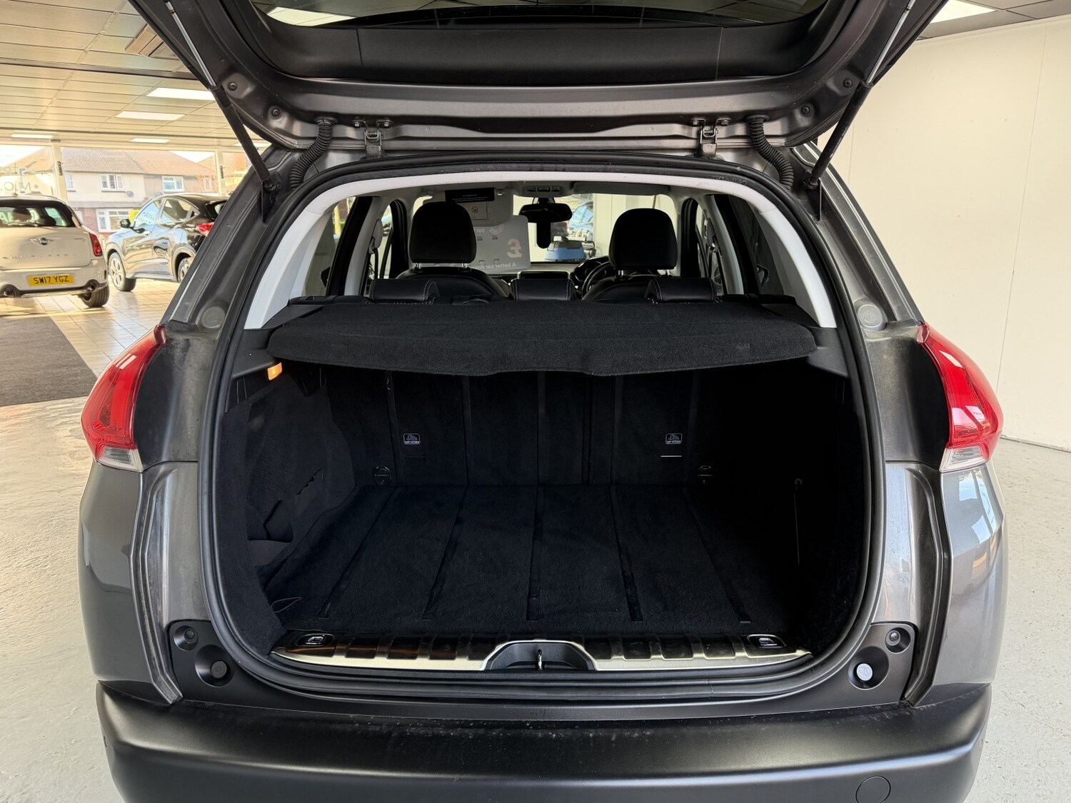 Used Peugeot 2008 2014 for sale - 77558530: Photo 19