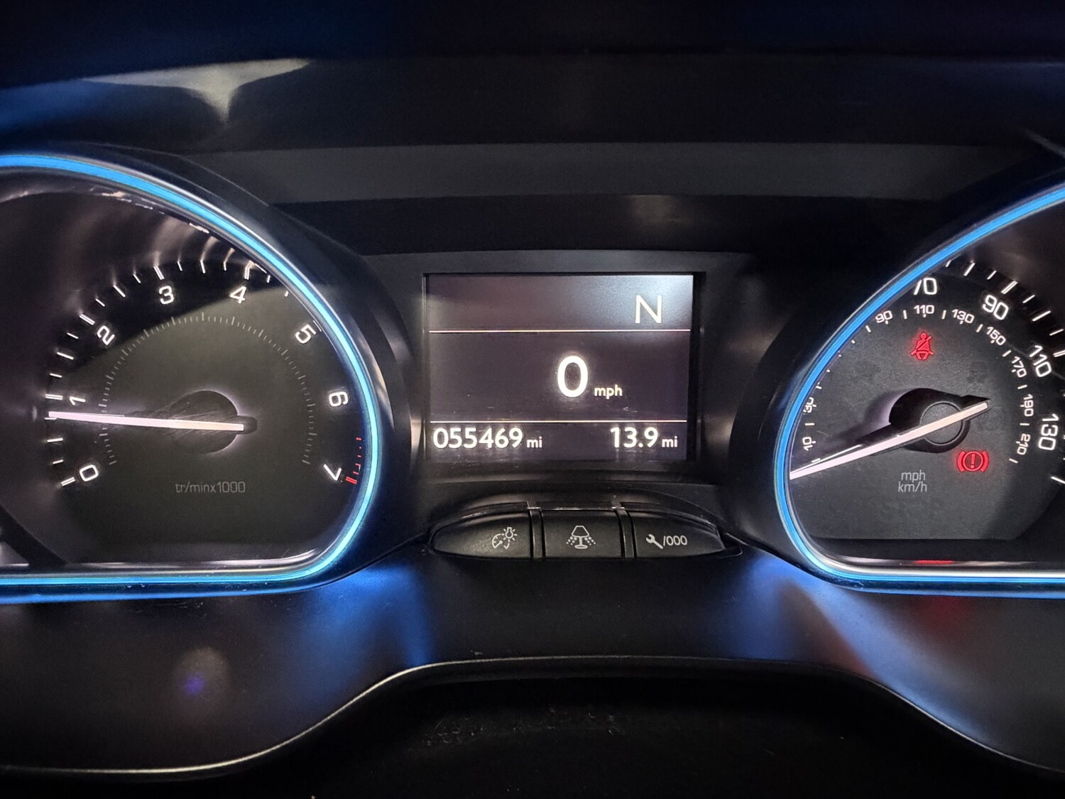 Used Peugeot 2008 2014 for sale - 77558530: Photo 20