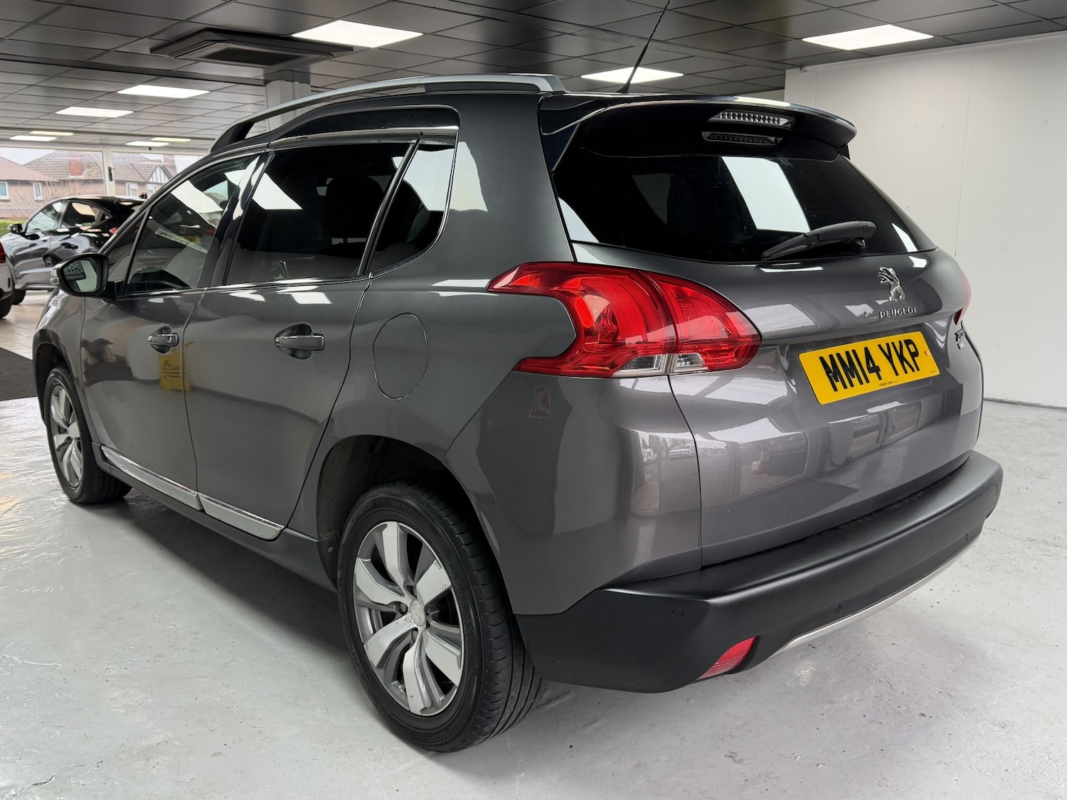 Used Peugeot 2008 2014 for sale - 77558530: Photo 3