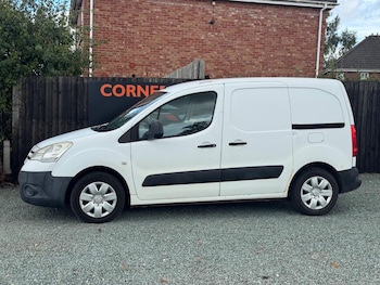Used Citroen Berlingo 2010 for sale - 75975627: Photo