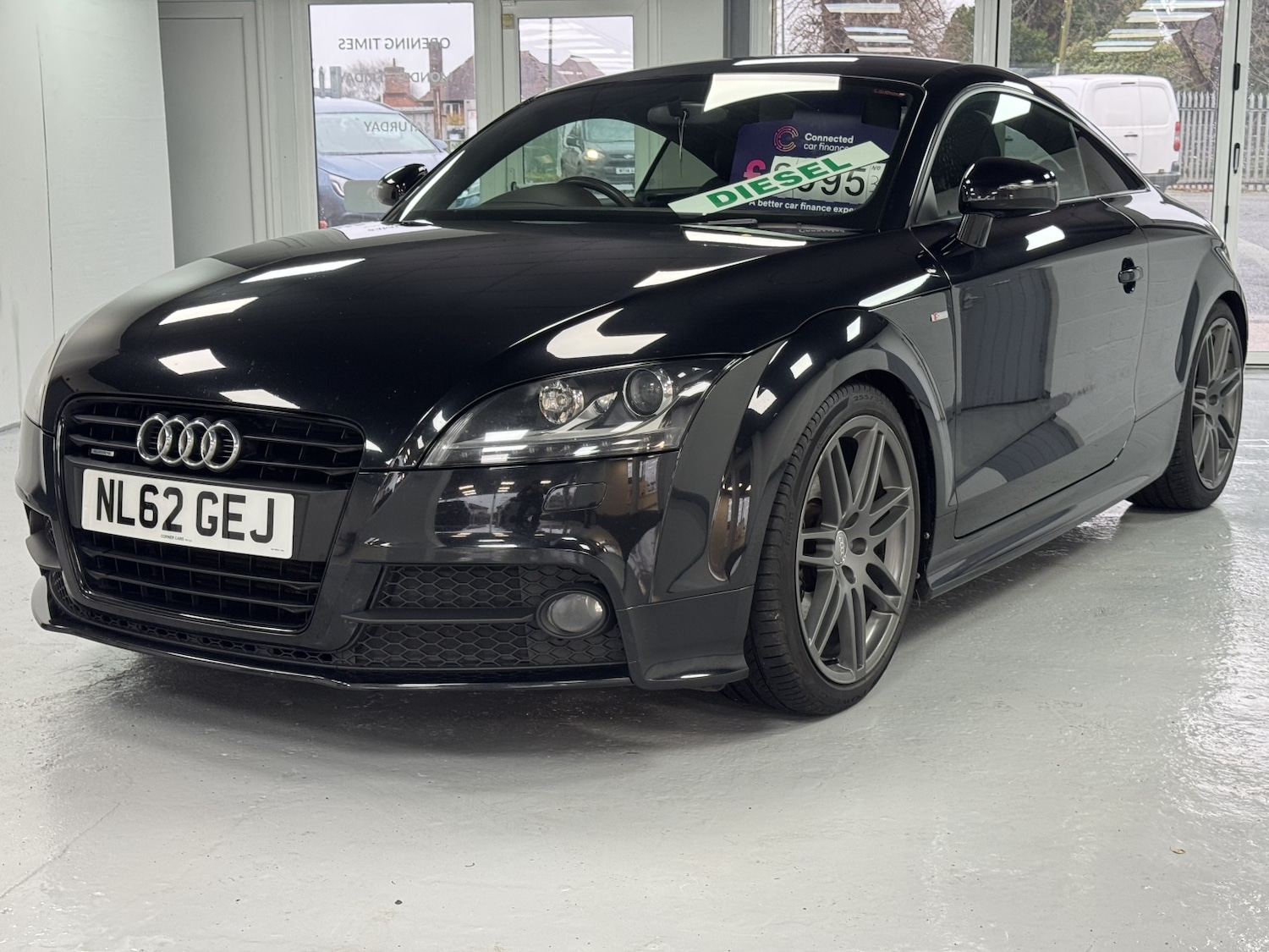 Used Audi TT 2012 for sale - 76974407: Photo 3