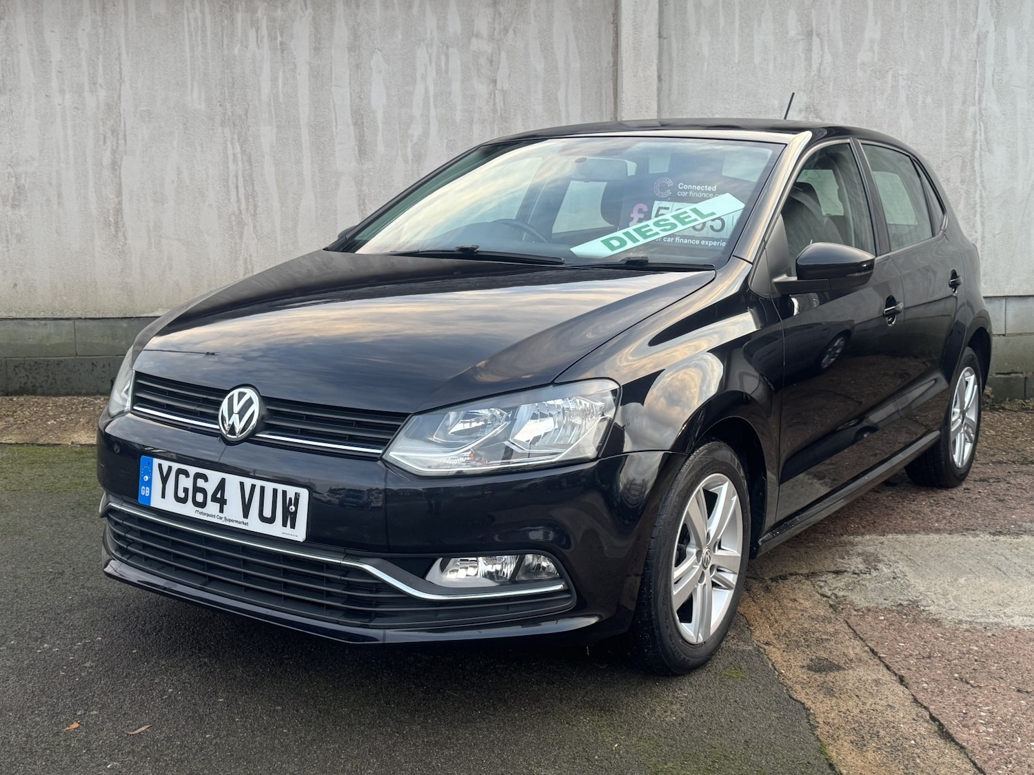 Used Volkswagen Polo 2014 for sale - 76666112: Photo 1