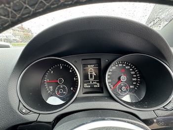 Used Volkswagen Golf 2010 for sale - 77395201: Photo