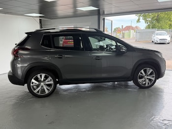 Used Peugeot 2008 2018 for sale - 79115562: Photo