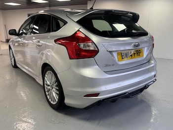 Used Ford Focus 2014 for sale - 76666119: Photo