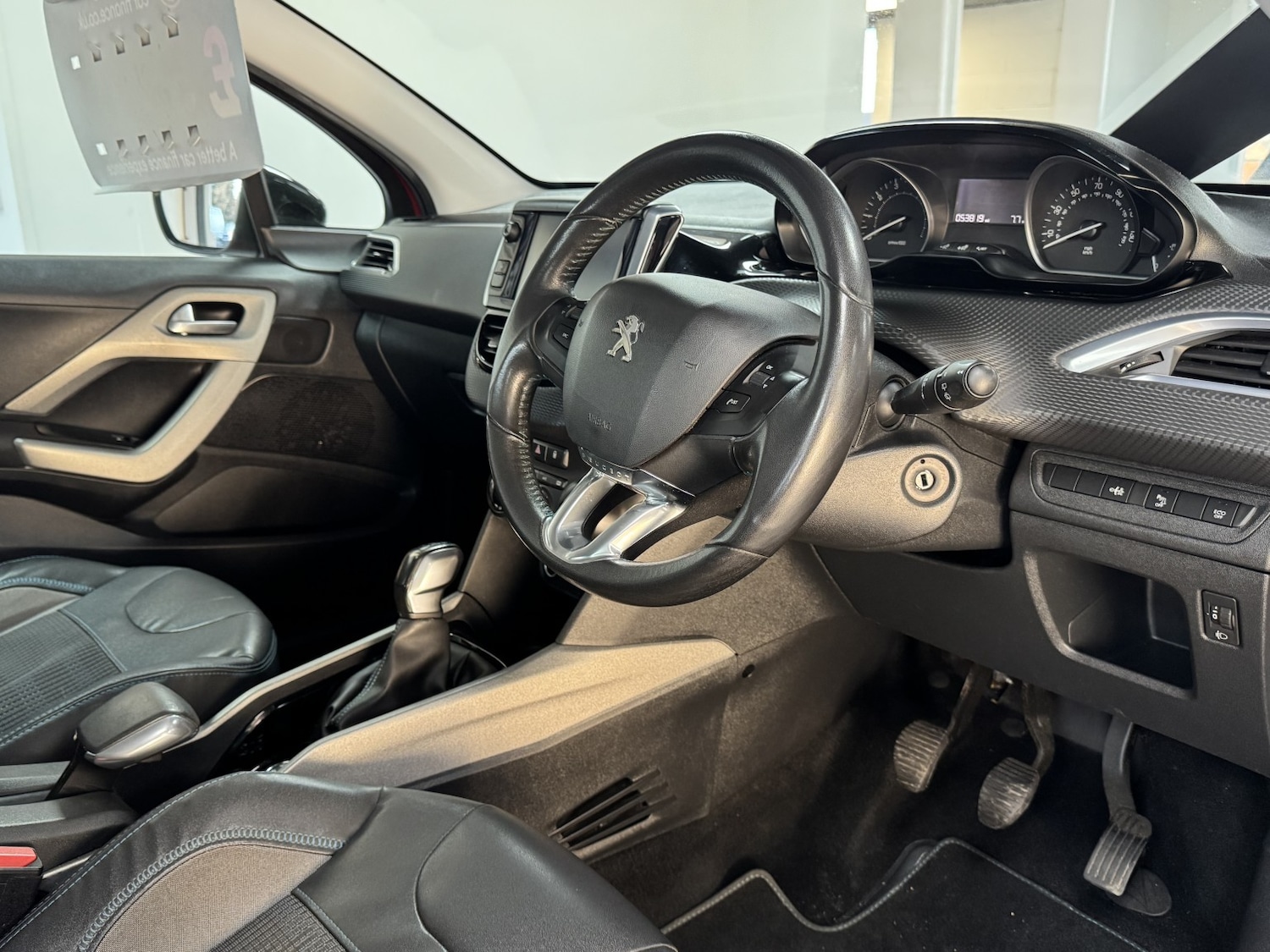 Used Peugeot 2008 2015 for sale - 77264374: Photo 7