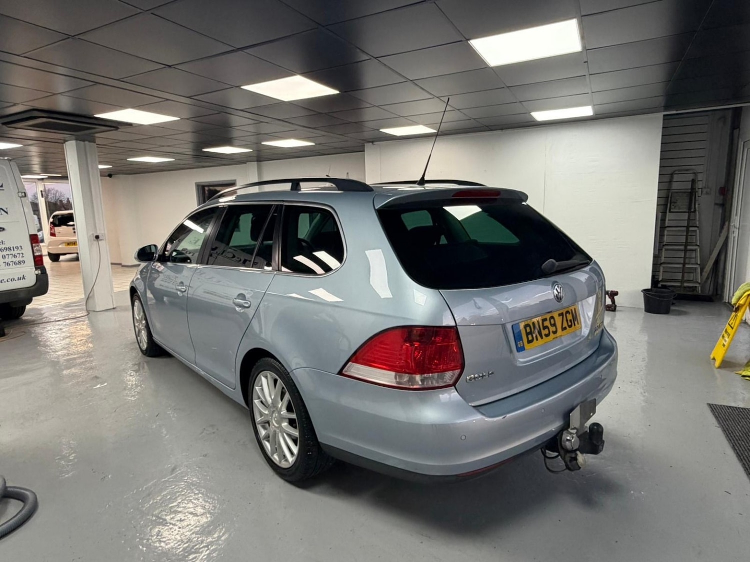 Used Volkswagen Golf 2009 for sale - 77014845: Photo 6