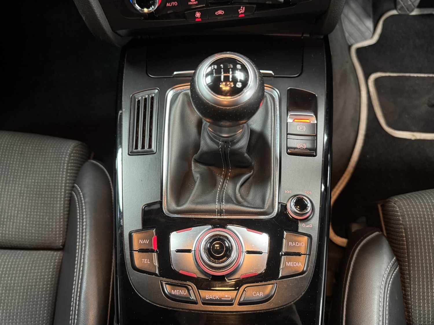 Used Audi A4 2015 for sale - 76666111: Photo 14