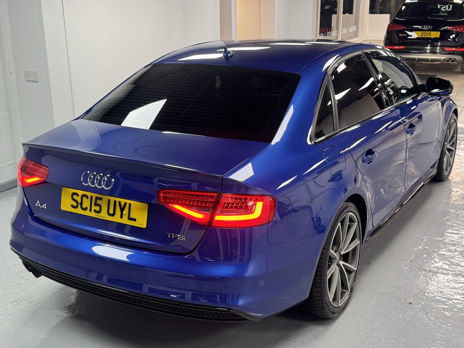 Used Audi A4 2015 for sale - 76666111: Photo 7