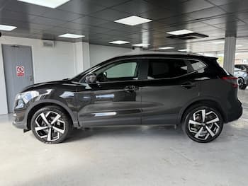 Used Nissan Qashqai 2017 for sale - 79725200: Photo