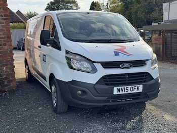 Used Ford Transit Custom 2015 for sale - 76237124: Photo 2