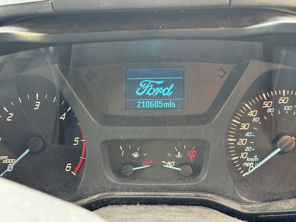 Used Ford Transit Custom 2015 for sale - 76237124: Photo 8