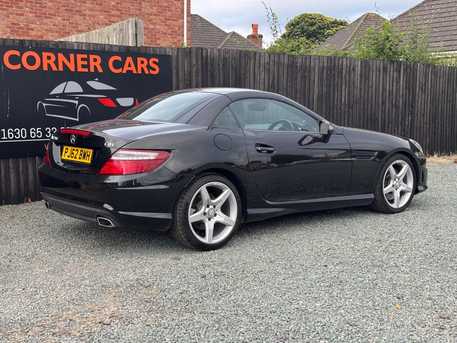 Used Mercedes-Benz SLK 2012 for sale - 76793637: Photo 3