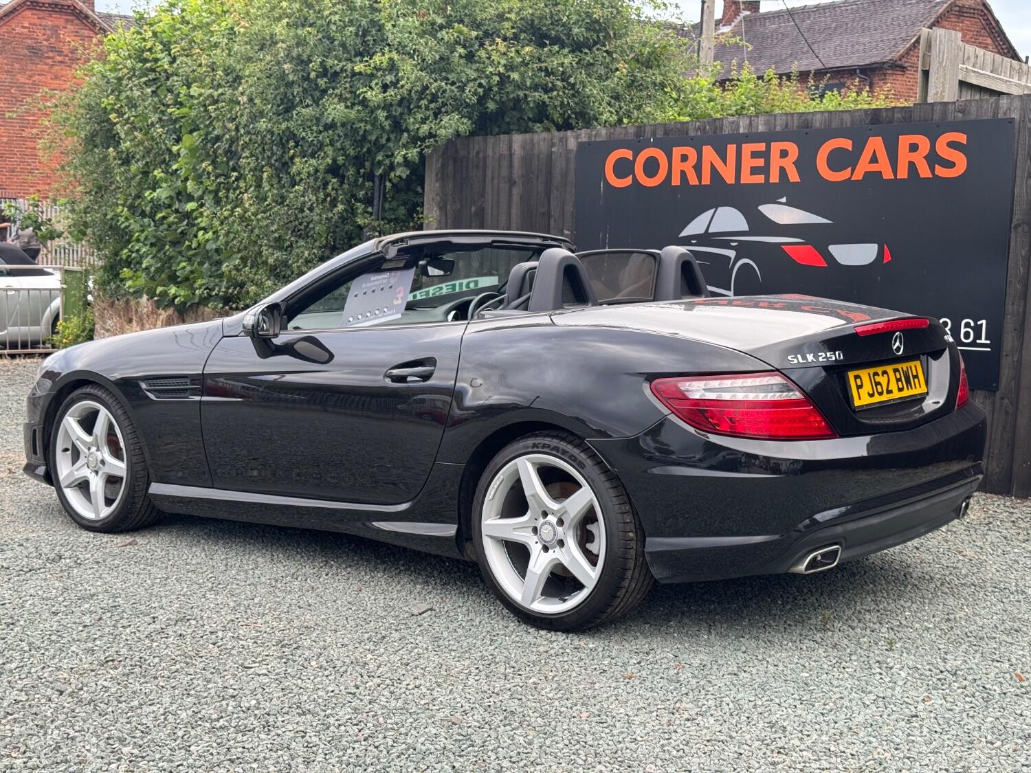 Used Mercedes-Benz SLK 2012 for sale - 76793637: Photo 5