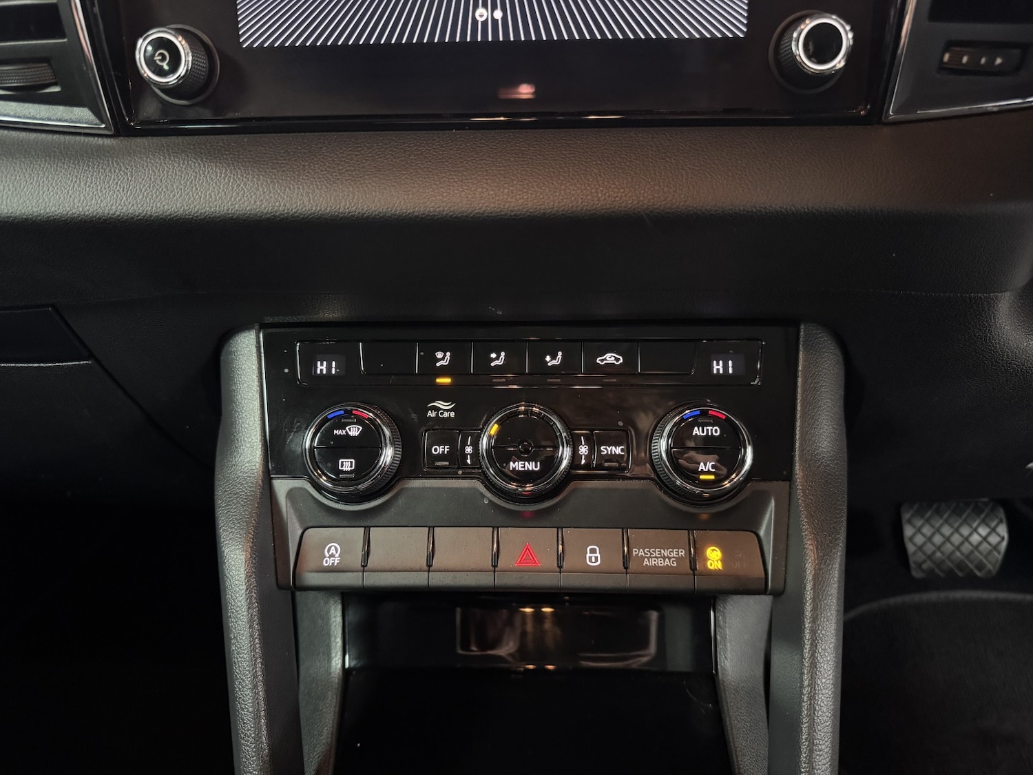 Used Skoda Karoq 2018 for sale - 77314011: Photo 10