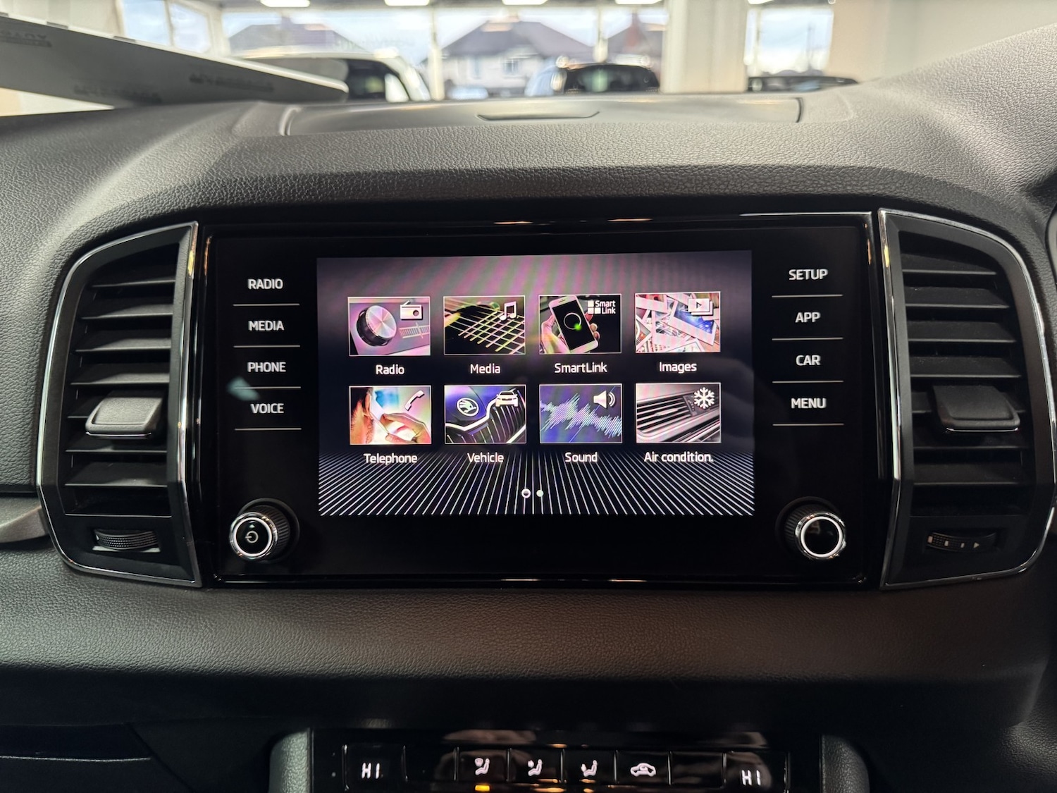 Used Skoda Karoq 2018 for sale - 77314011: Photo 11