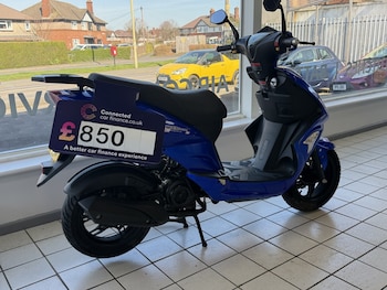 Used DB50QT-11 SCOOTER DB 50 QT-11 2024 for sale - bike-77938124: Photo