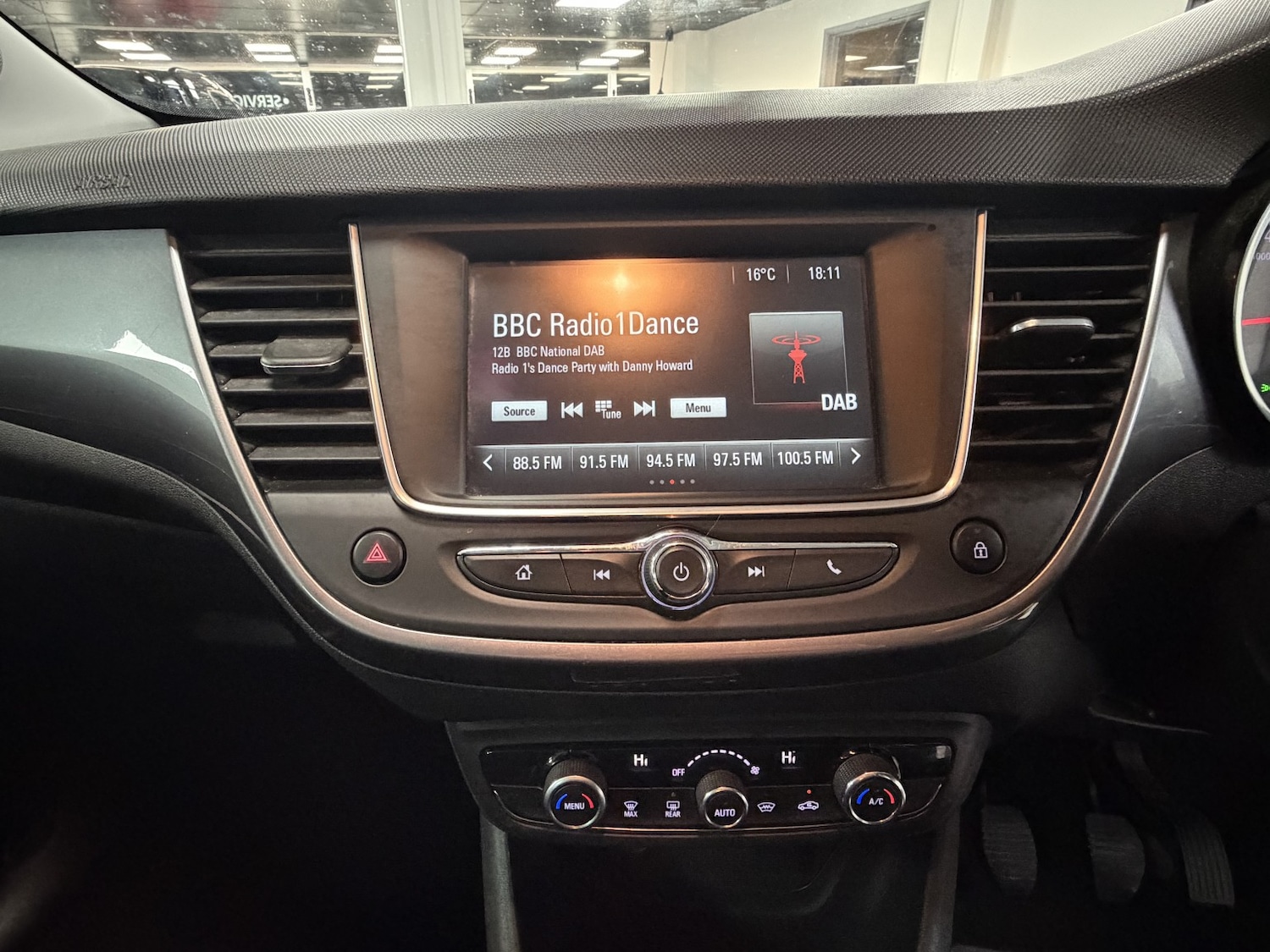 Used Vauxhall Crossland X 2019 for sale - 77694346: Photo 12