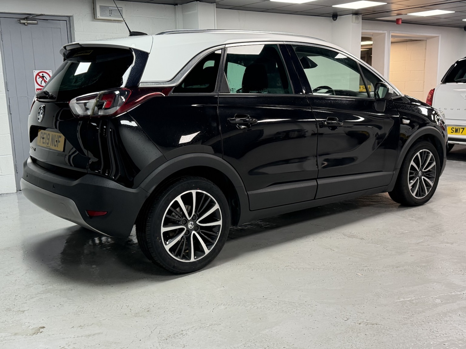 Used Vauxhall Crossland X 2019 for sale - 77694346: Photo 4