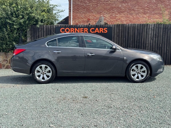 Used Vauxhall Insignia 2012 for sale - 75517799: Photo 8
