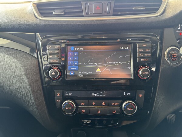 Used Nissan Qashqai 2015 for sale - 75385914: Photo 14
