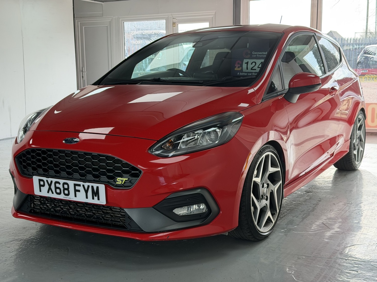Used Ford Fiesta 2018 for sale - 77558629: Photo 2