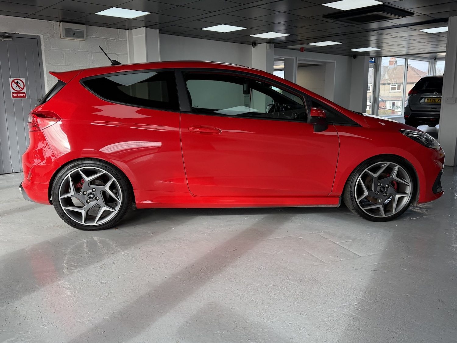 Used Ford Fiesta 2018 for sale - 77558629: Photo 3