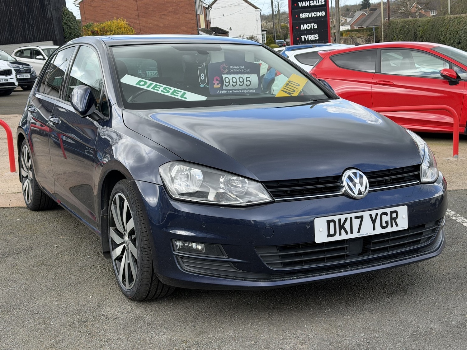 Used Volkswagen Golf 2017 for sale - 78057012: Photo 2