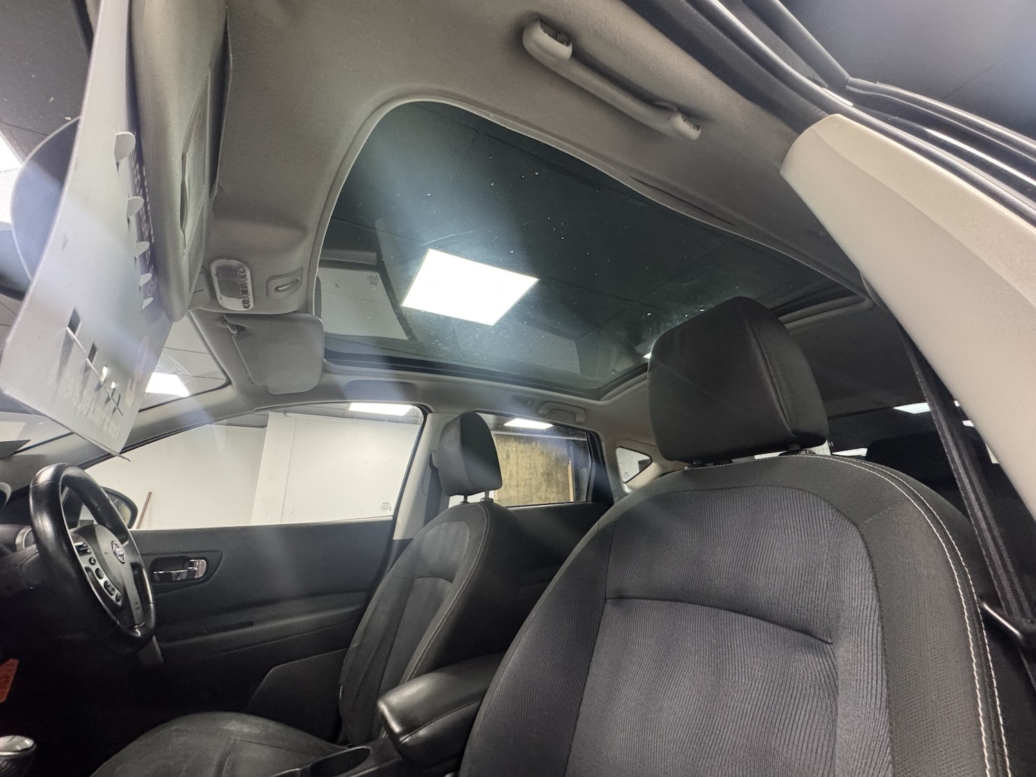 Used Nissan Qashqai 2010 for sale - 76347227: Photo 11