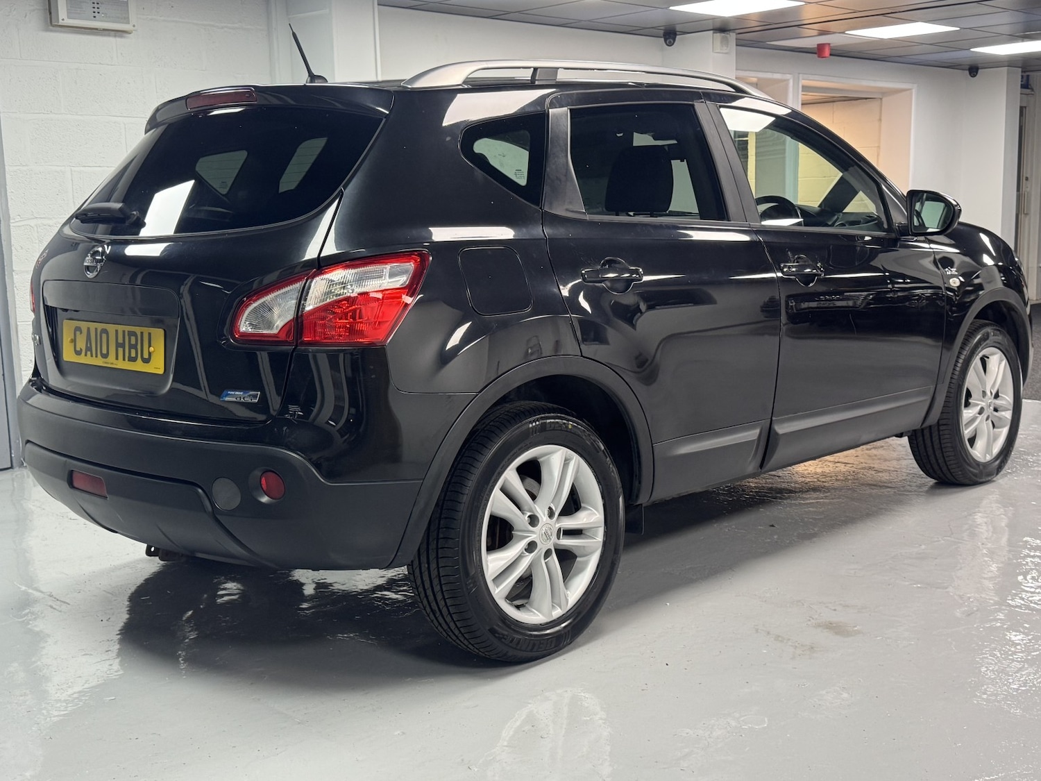 Used Nissan Qashqai 2010 for sale - 76347227: Photo 8