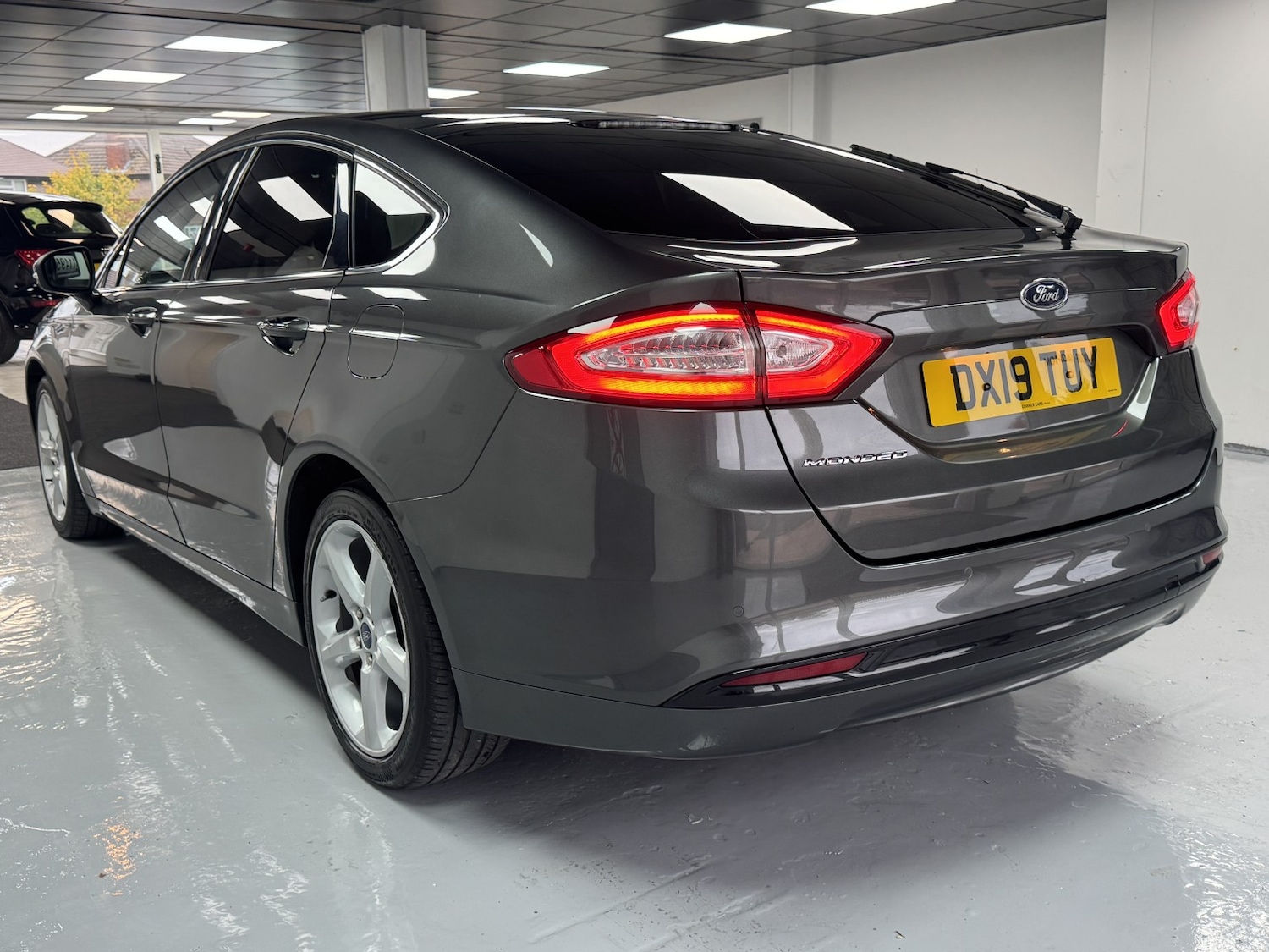 Used Ford Mondeo 2019 for sale - 76793635: Photo 12