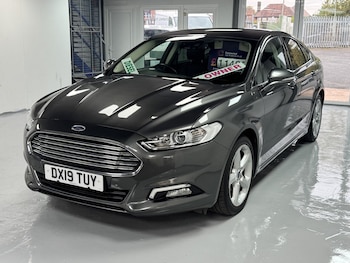 2019 - 2.0 EcoBlue Titanium Edition 5-Door