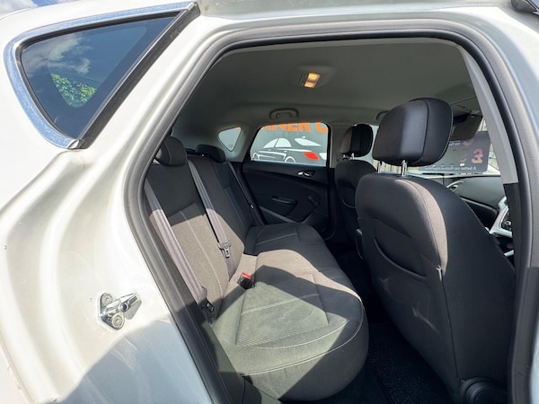 Used Vauxhall Astra 2014 for sale - 75539057: Photo 12
