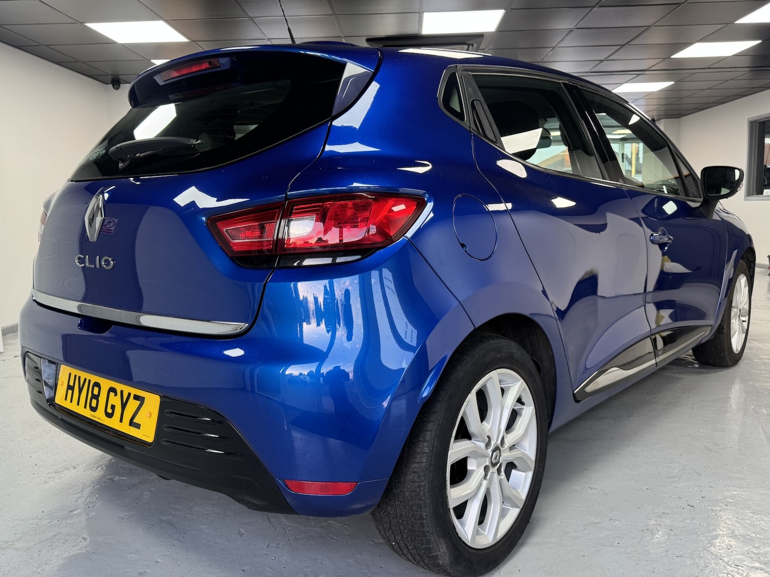 Used Renault Clio 2018 for sale - 77201227: Photo 5