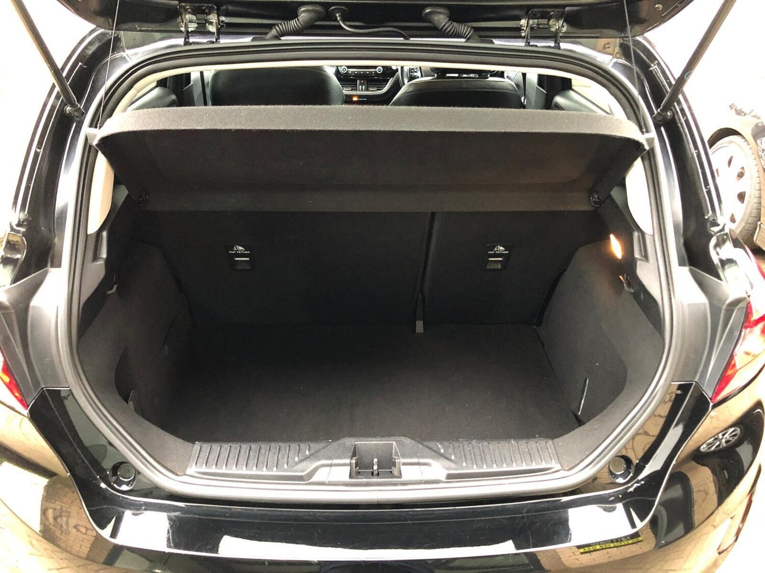 Used Ford Fiesta 2018 for sale - 77723885: Photo 20