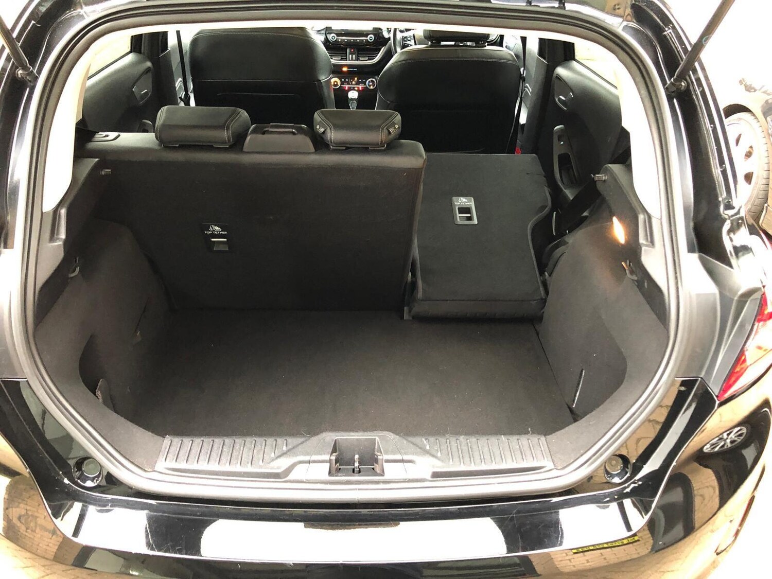 Used Ford Fiesta 2018 for sale - 77723885: Photo 23