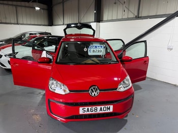 Used Volkswagen up! 2018 for sale - 78914427: Photo
