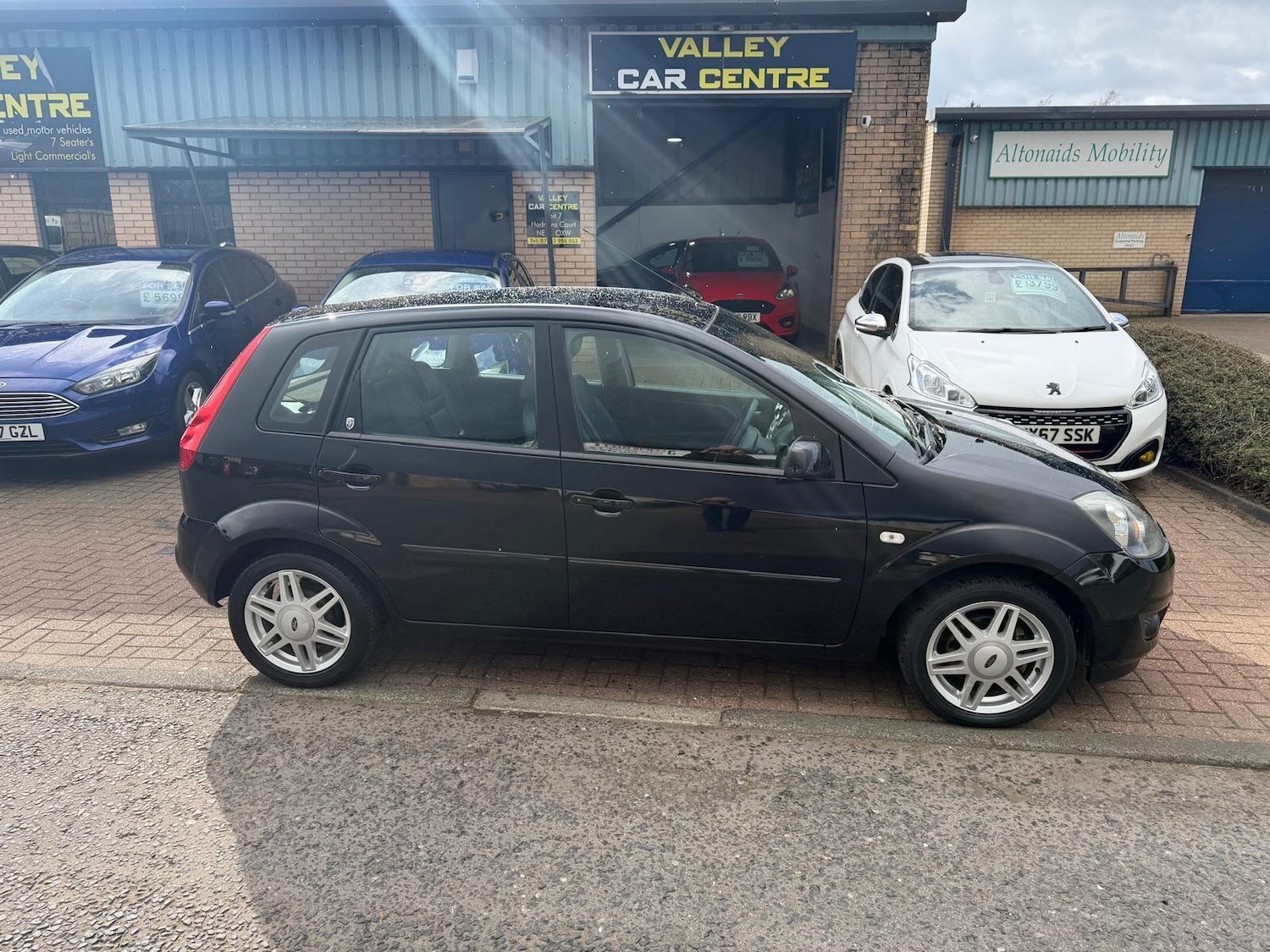 Used Ford Fiesta 2009 for sale - 78020071: Photo 22