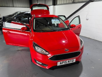 Used Ford Focus 2015 for sale - 79553656: Photo