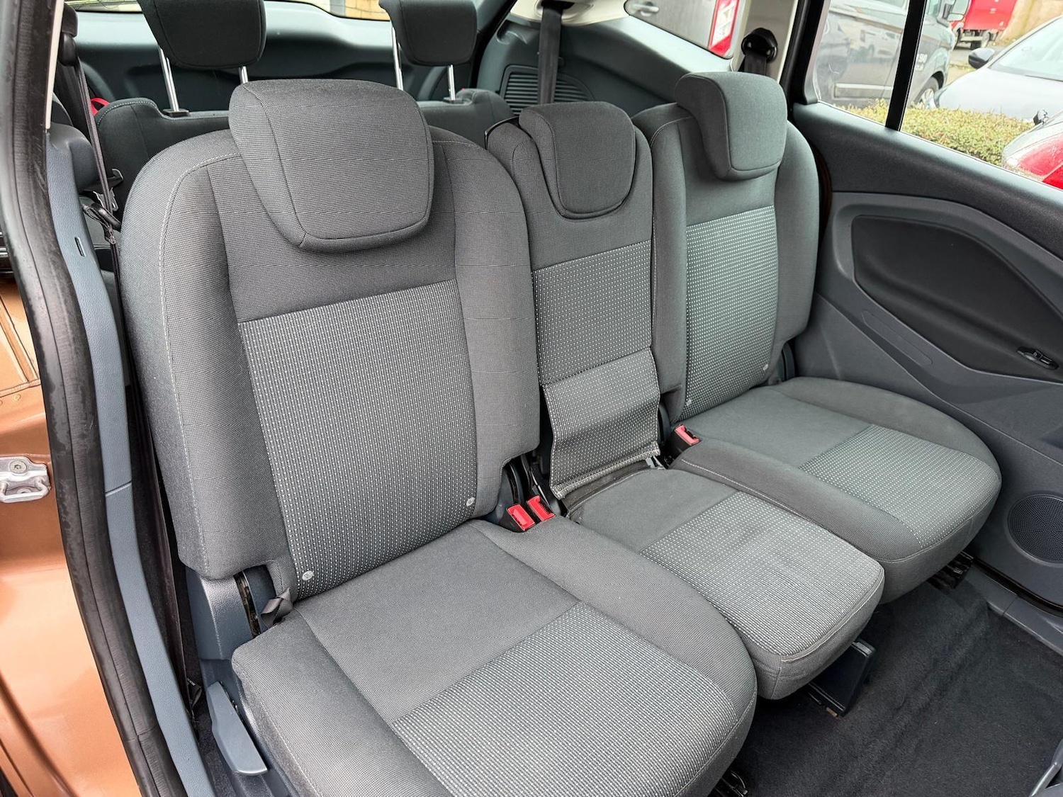 Used Ford Grand C-Max 2013 for sale - 77468585: Photo 17