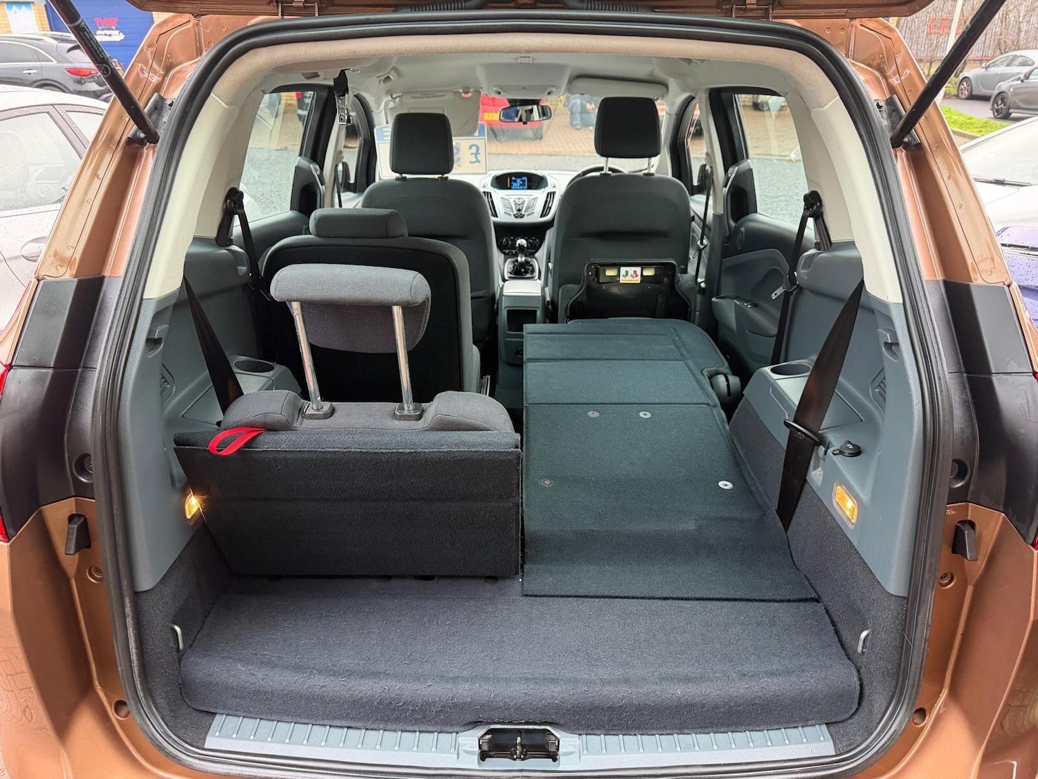 Used Ford Grand C-Max 2013 for sale - 77468585: Photo 19