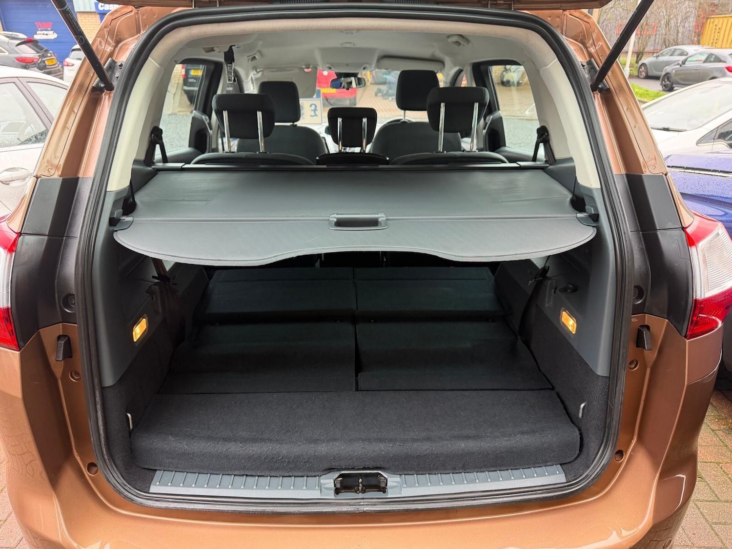 Used Ford Grand C-Max 2013 for sale - 77468585: Photo 20