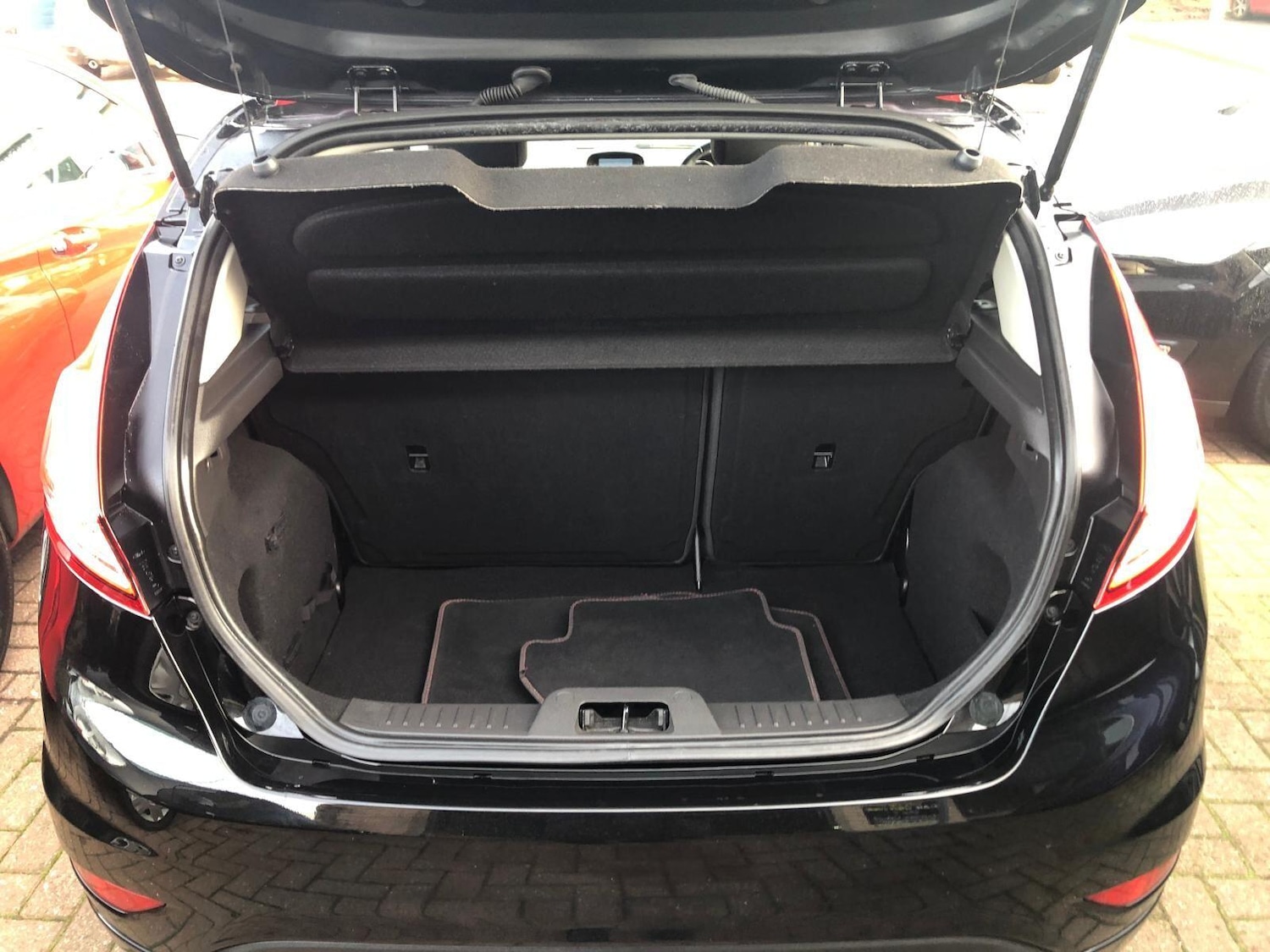 Used Ford Fiesta 2016 for sale - 77229651: Photo 15