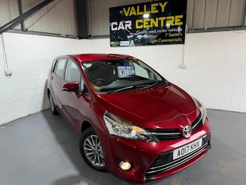 Used Toyota Verso 2017 for sale - 79362099: Photo