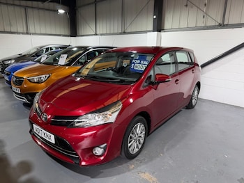 Used Toyota Verso 2017 for sale - 79362099: Photo
