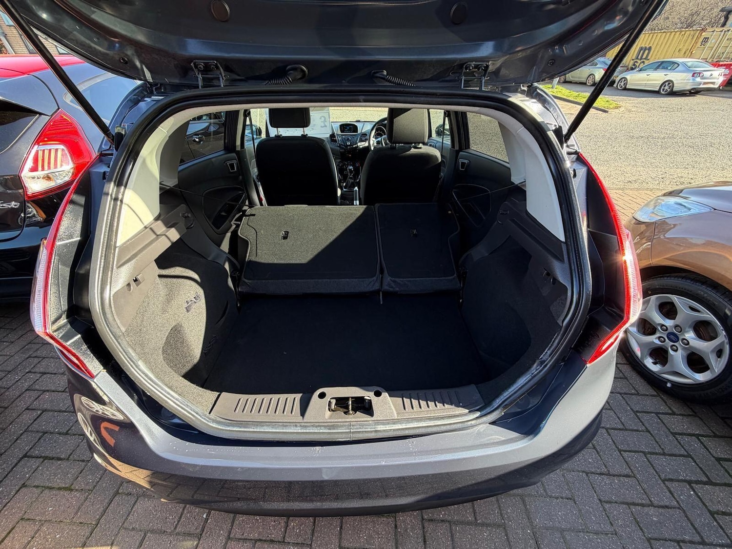 Used Ford Fiesta 2013 for sale - 77737175: Photo 16