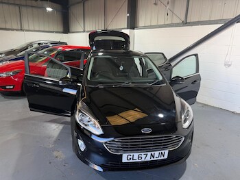 Used Ford Fiesta 2017 for sale - 78376283: Photo