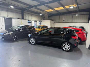 Used Ford Fiesta 2017 for sale - 78376283: Photo