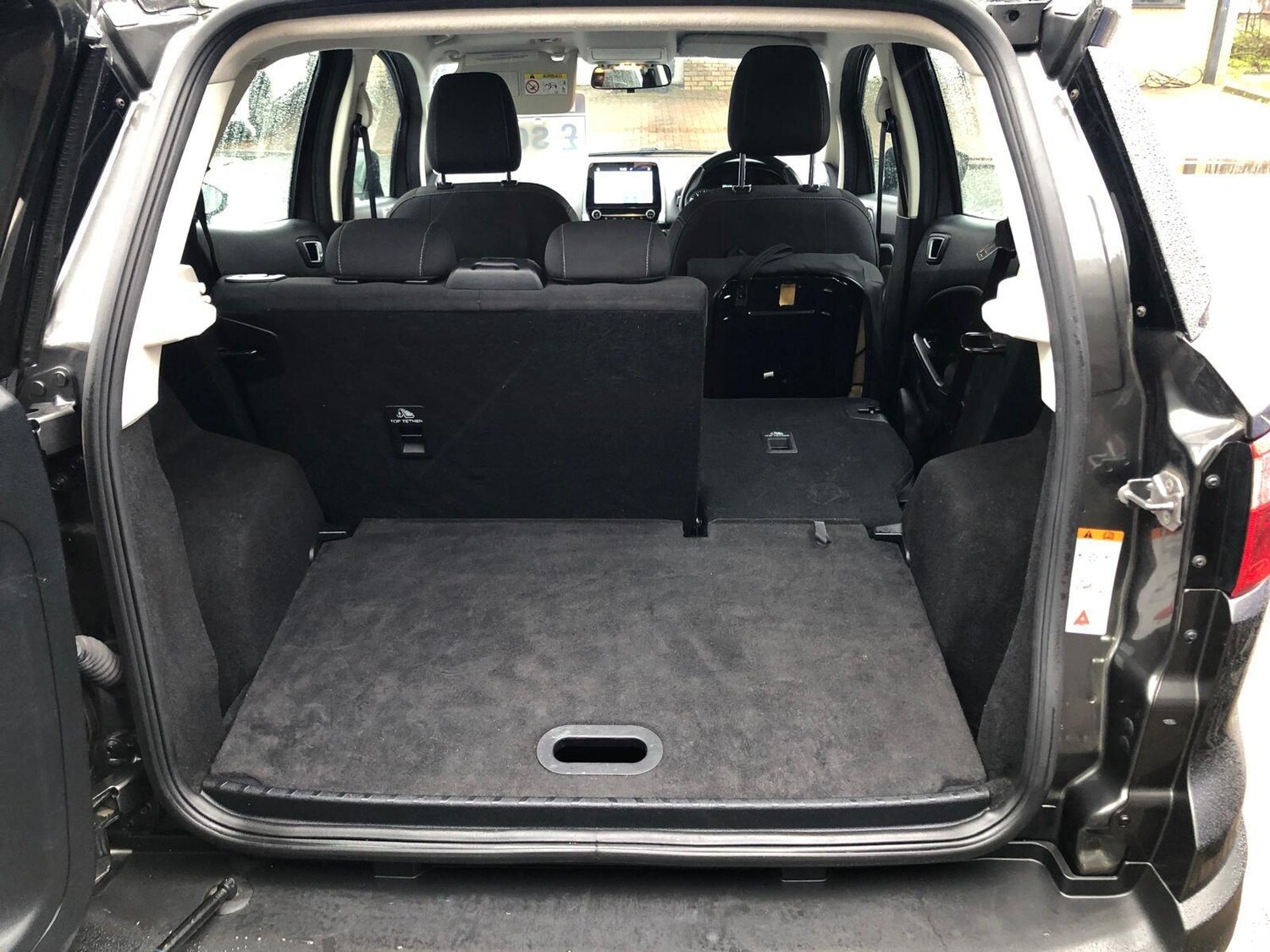 Used Ford Ecosport 2018 for sale - 77358944: Photo 18